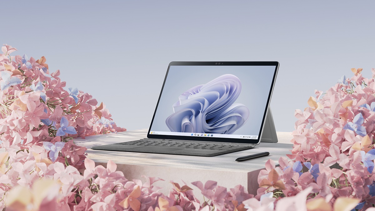 microsoft-surface-pro-10-planseti-uzerinde