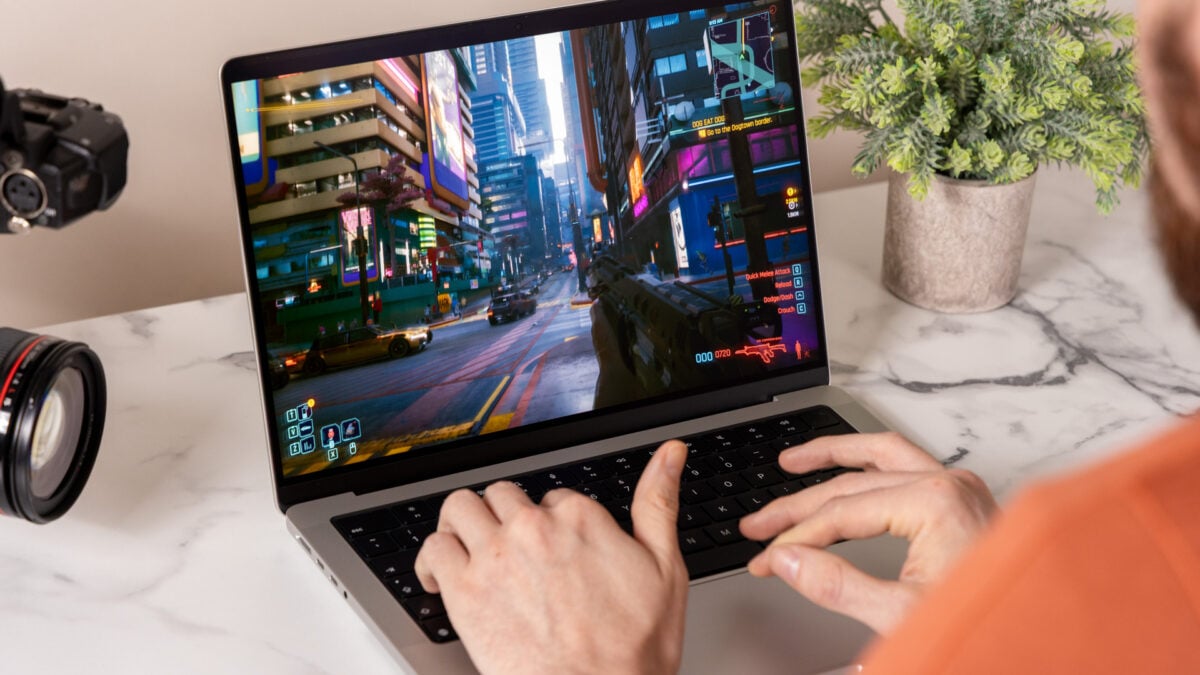 Apple 28 oktyabr tədbirində yeni MacBook Pro noutbukunu təqdim edə bilər