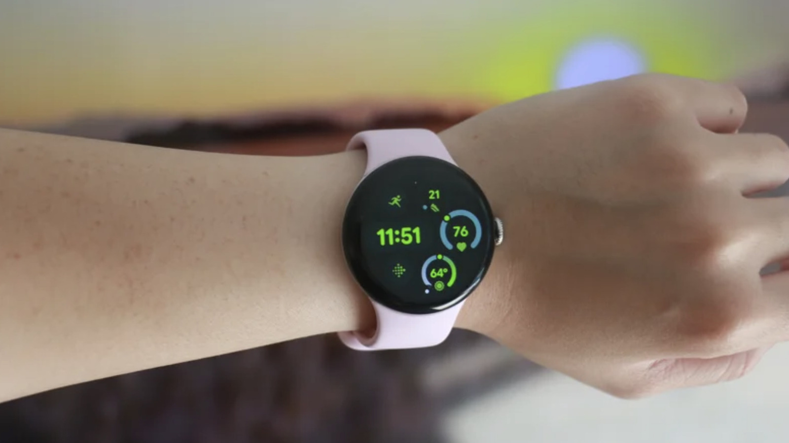 Google 12 dekabrda Pixel Watch 2 və 3-də tarifsiz mobil bağlantını kəsəcək