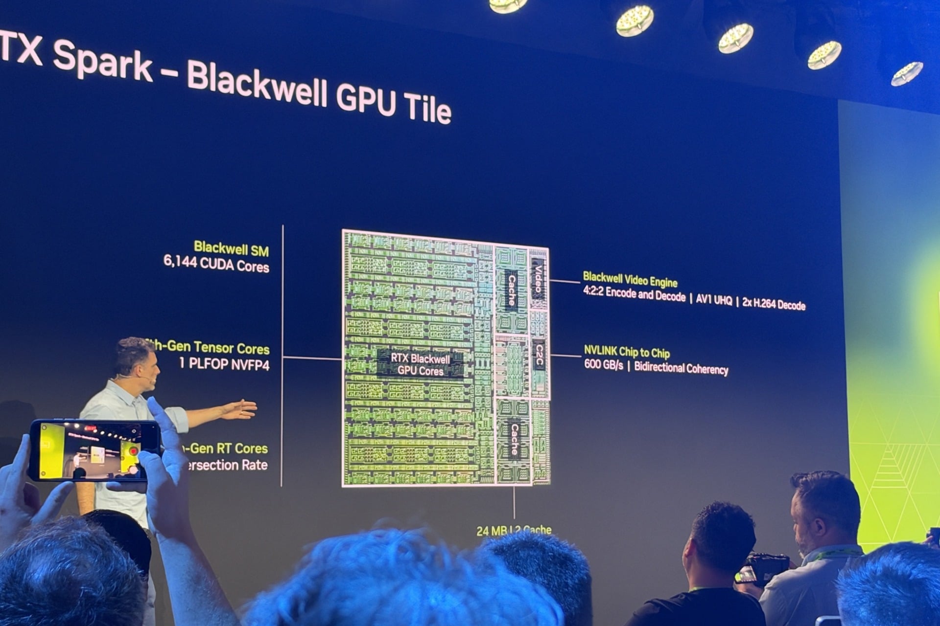Nvidia və Microsoft cihazda AI işlədən RTX Spark noutbuklarını təqdim etdi