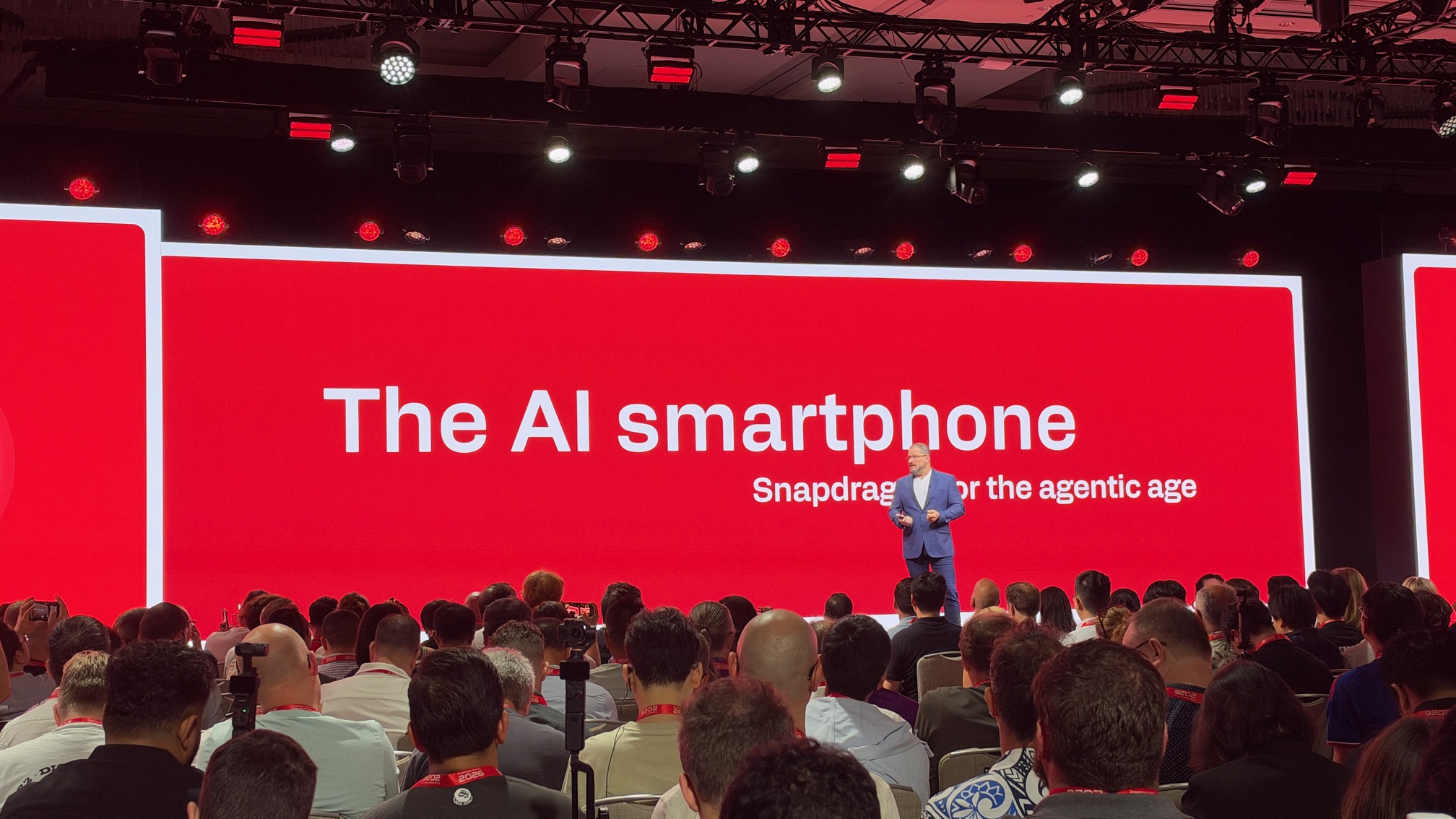 Qualcomm 2 nm-lik, 5 GHz-lik Snapdragon mobil çipləri təqdim etdi