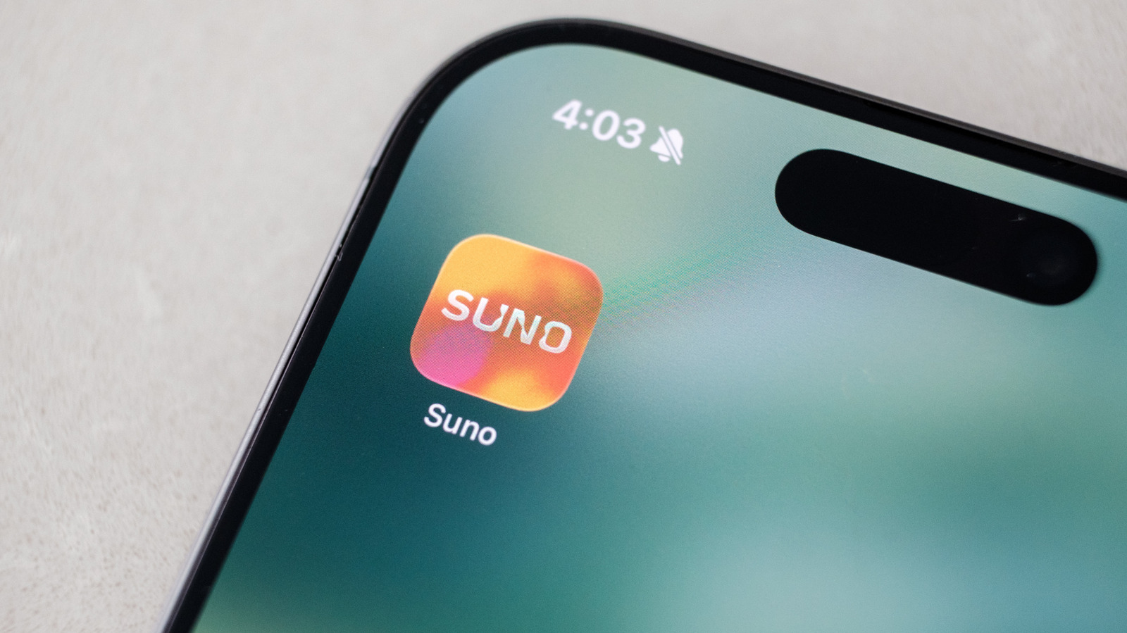 Suno mətn, səs, şəkil və videodan mahnı yaradan v6 modellərini buraxdı