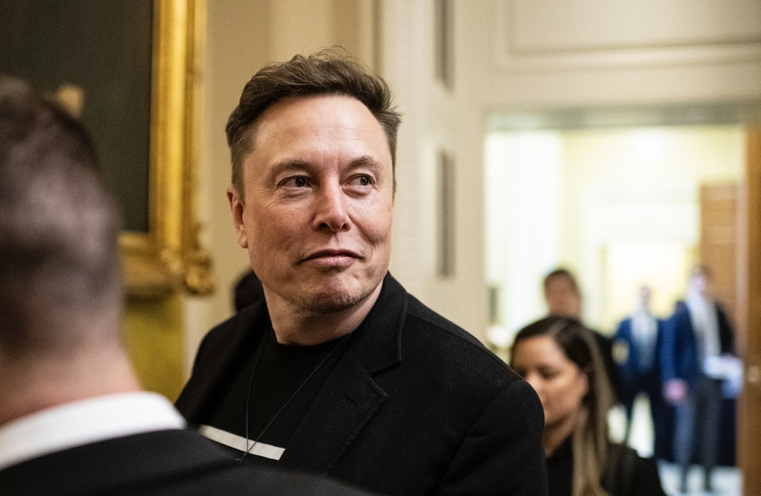elon-musk-apple-ve-openai-ya-qarsi-yeni-mehkeme-iddiasi-qaldirib