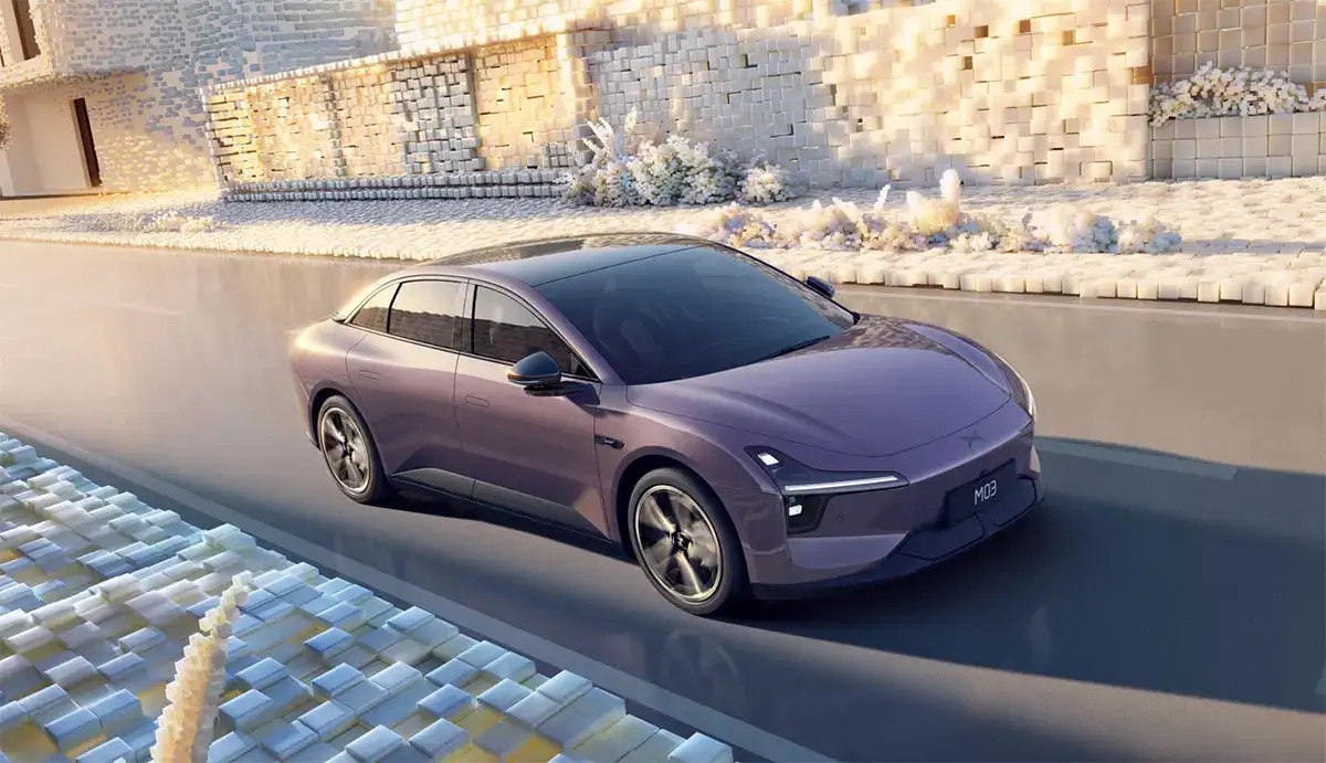 pulsuz-avtopilota-sahib-xpeng-mona-m03-max-elektromobili-teqdim-edilib-qiymeti