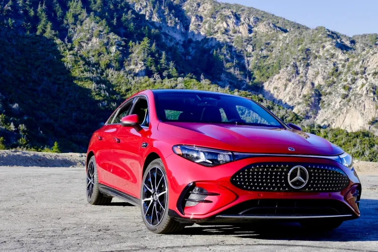 mercedes-yeni-cla-elektromobili-ile-diqqet-cekir