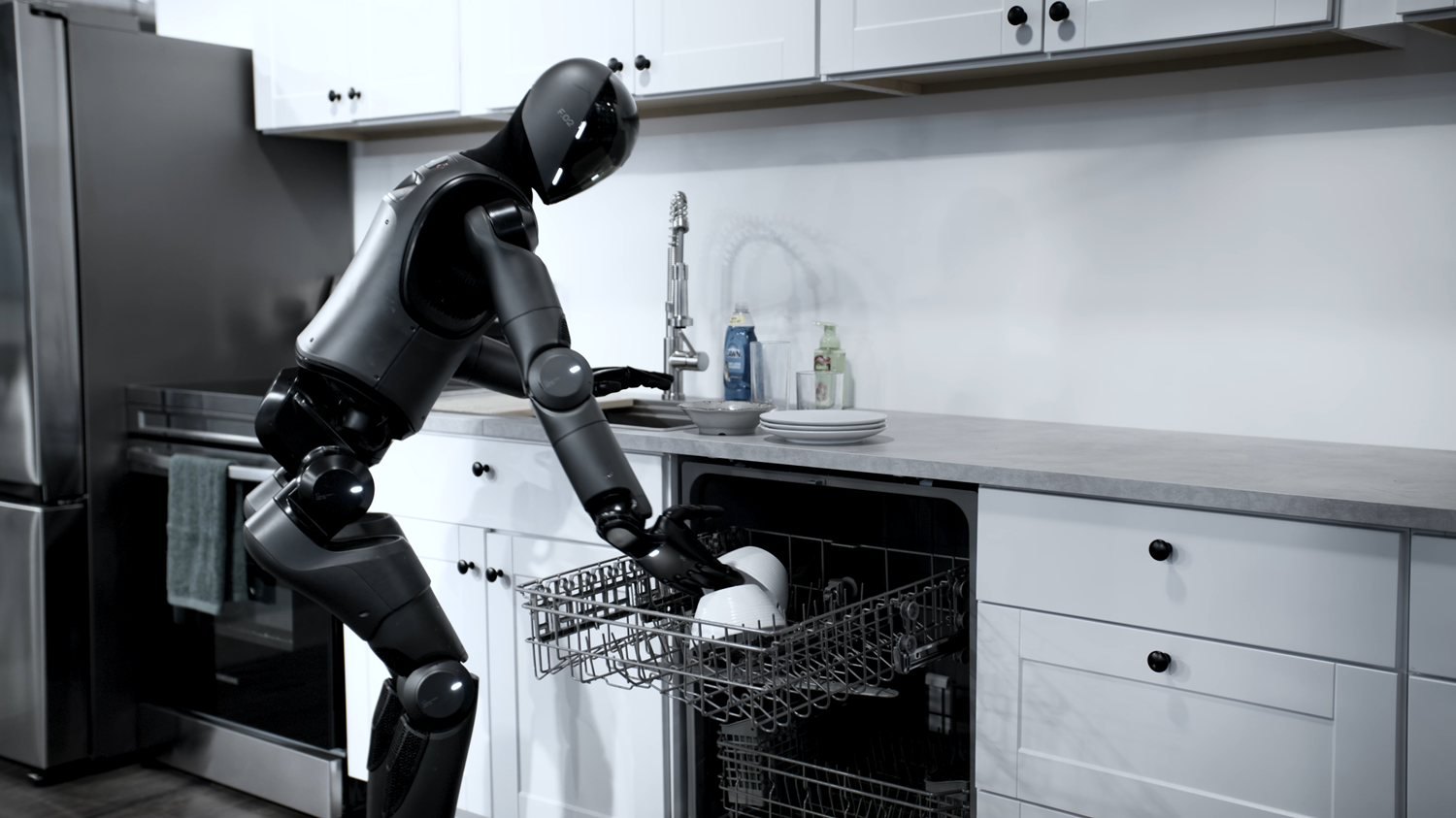 insanabenzer-figure-02-robotu-bosqab-yumagi-oyrenib-video