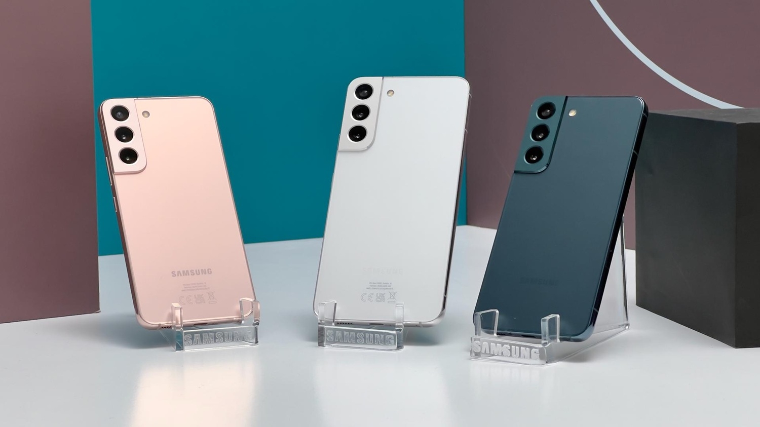 samsung-4-smartfonunun-resmi-desteyini-dayandirib