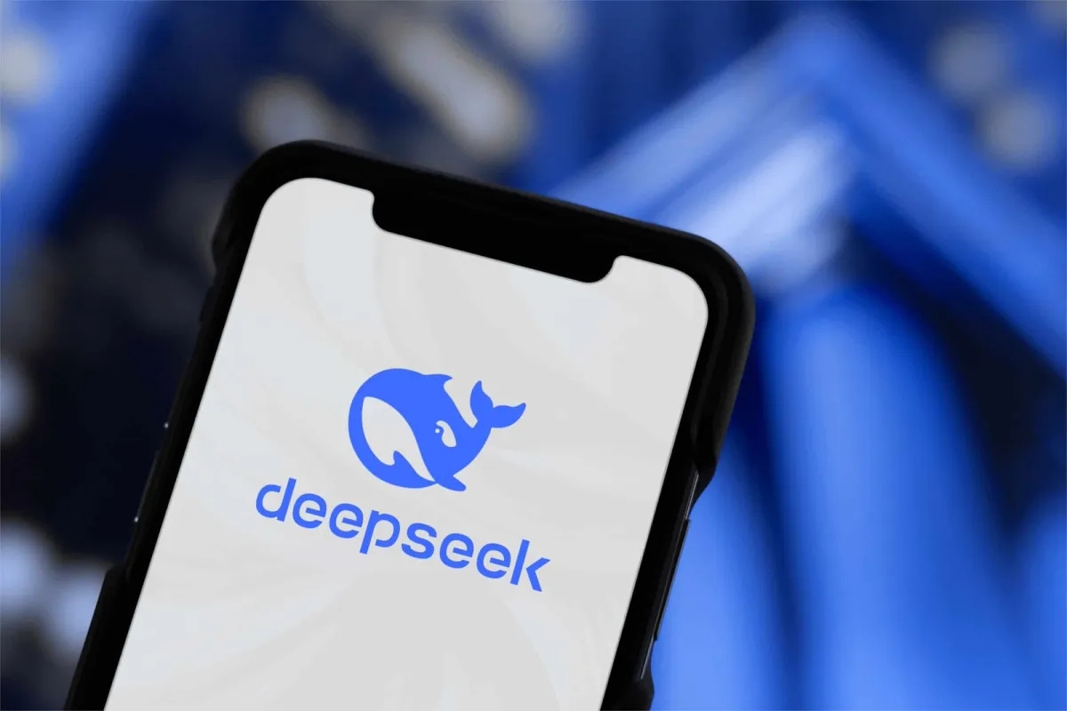 deepseek-italiyada-tenzimleyici-orqanin-nezerine-tus-gelib