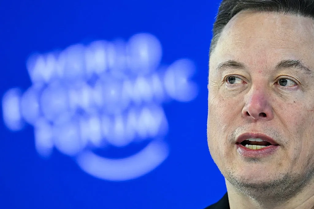 Elon Musk Anthropic-i AI lideri elan etdi