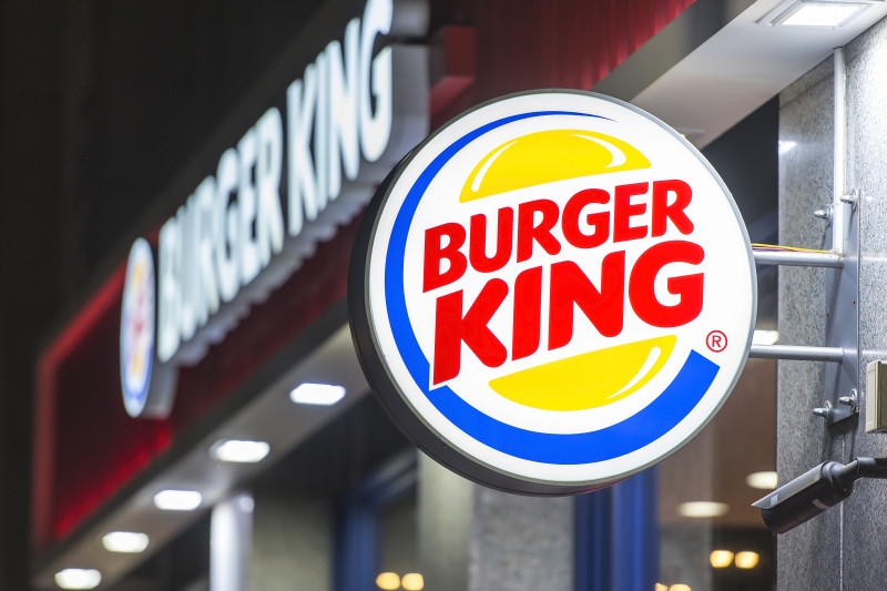 burger-king-den-yeni-addim-iscilerin-davranisini-ai-qiymetlendirecek