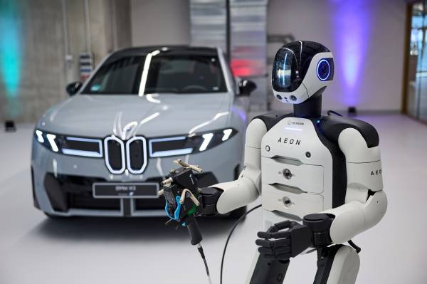 bmw-istehsalda-humanoid-robot-sinaqlarina-basladi