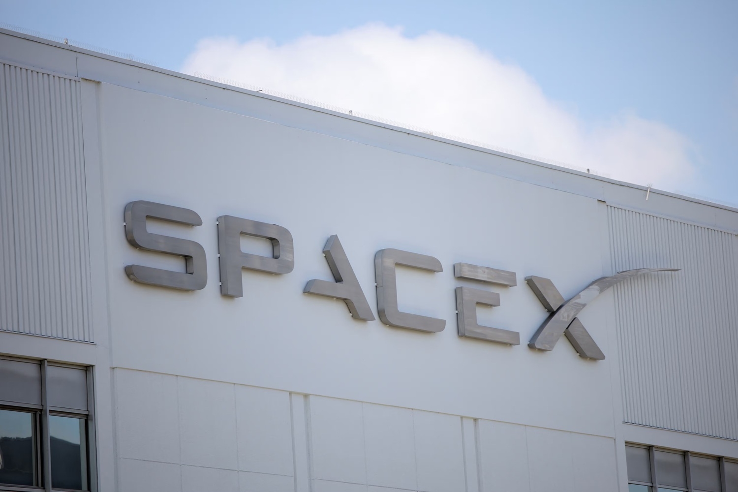 spacex-400-milyard-dollarliq-bazar-deyerine-hazirlasir