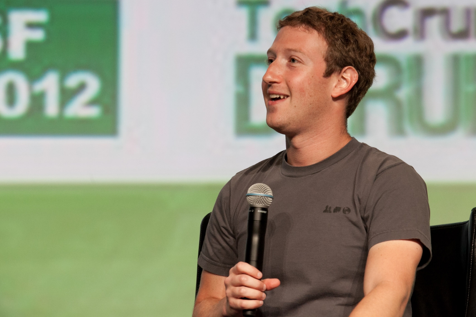 meta-sosial-tesirlerle-bagli-arasdirma-yanasmasini-deyise-biler