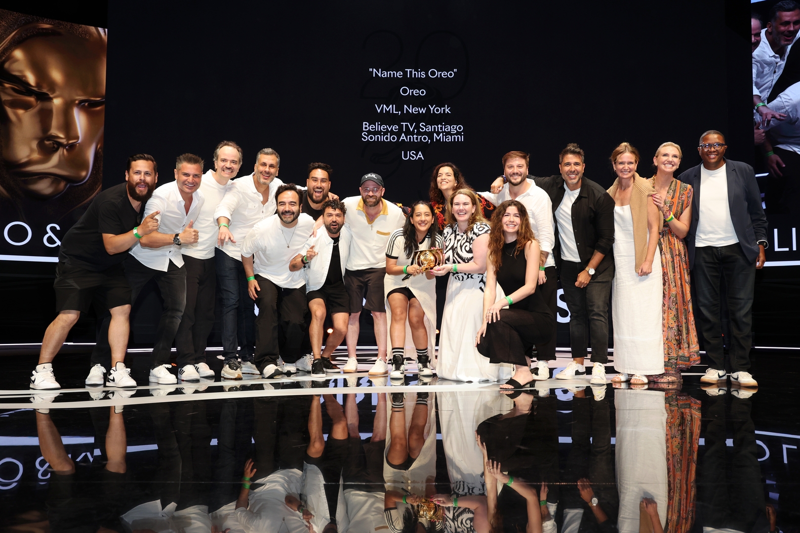 yaradiciligin-en-parlaq-sehnesindeyik-cannes-lions-2025-basladi