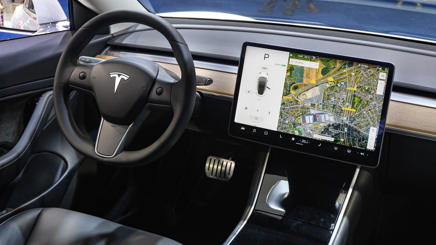 avtopilot-alicilari-tesla-ya-celb-etmek-evezine-daha-cox-uzaqlasdirir