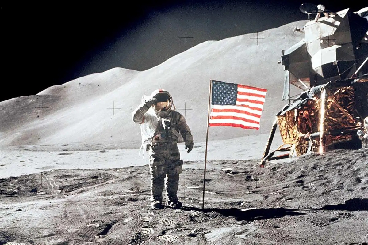 amerikalilarin-aya-cinlilerden-daha-ayaq-basmalari-ucun-plan-bye-ehtiyaclari-var