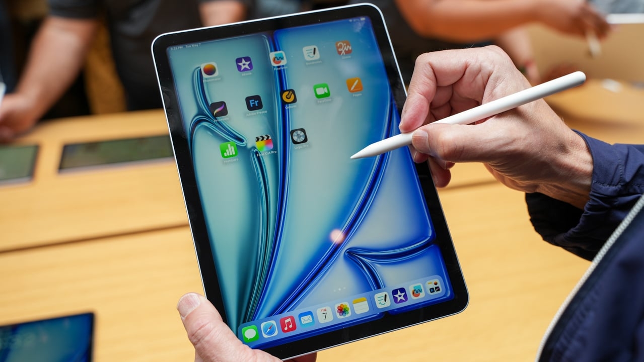 bu-ilki-ipad-pro-iki-eded-on-kamerani-elde-ede-biler