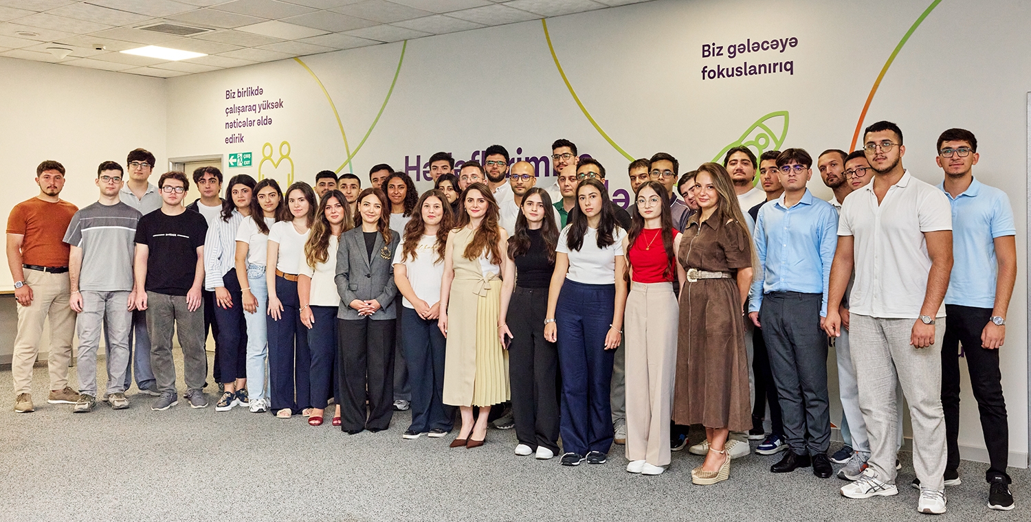 azercell-gencler-ucun-dataminds-bootcamp-proqramina-start-verdi