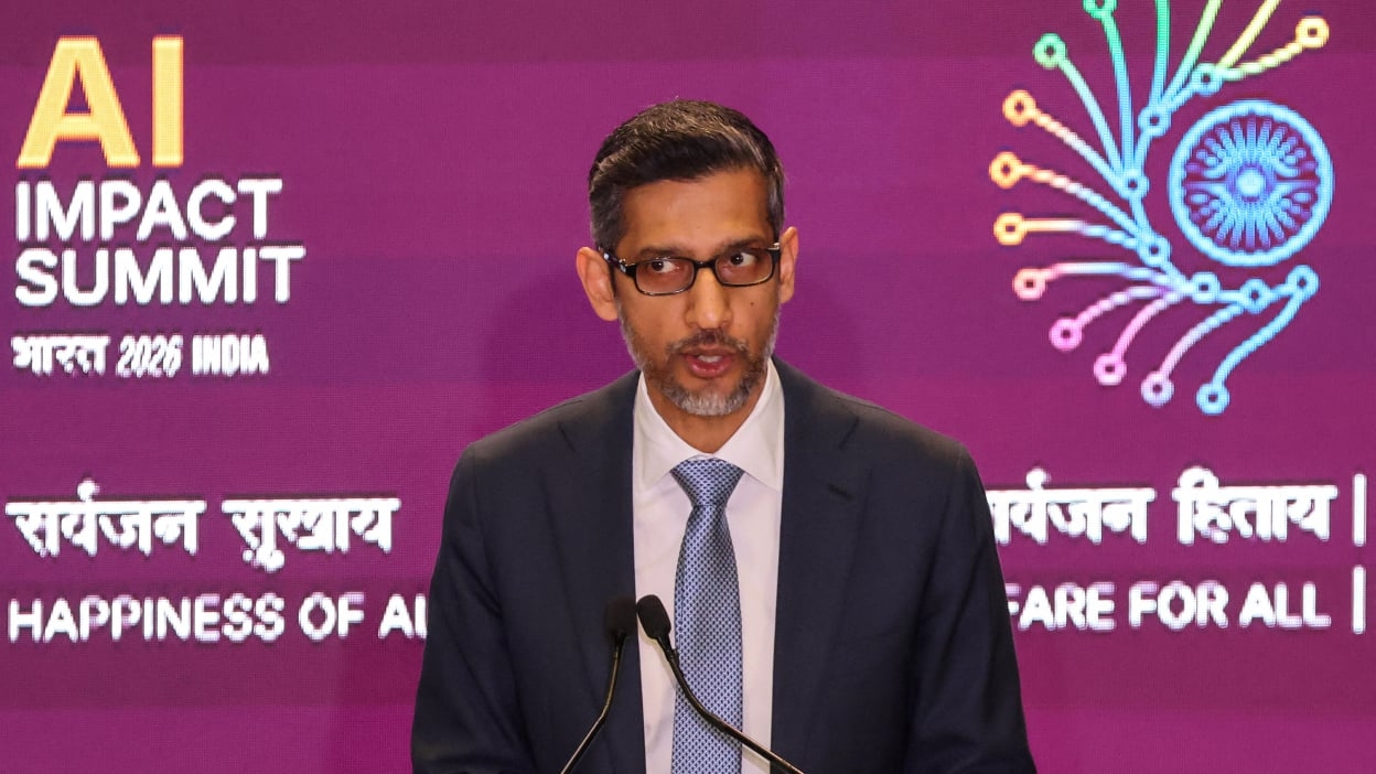 google-suni-intellekt-data-merkezlerini-kosmosa-cixarmagi-dusunur