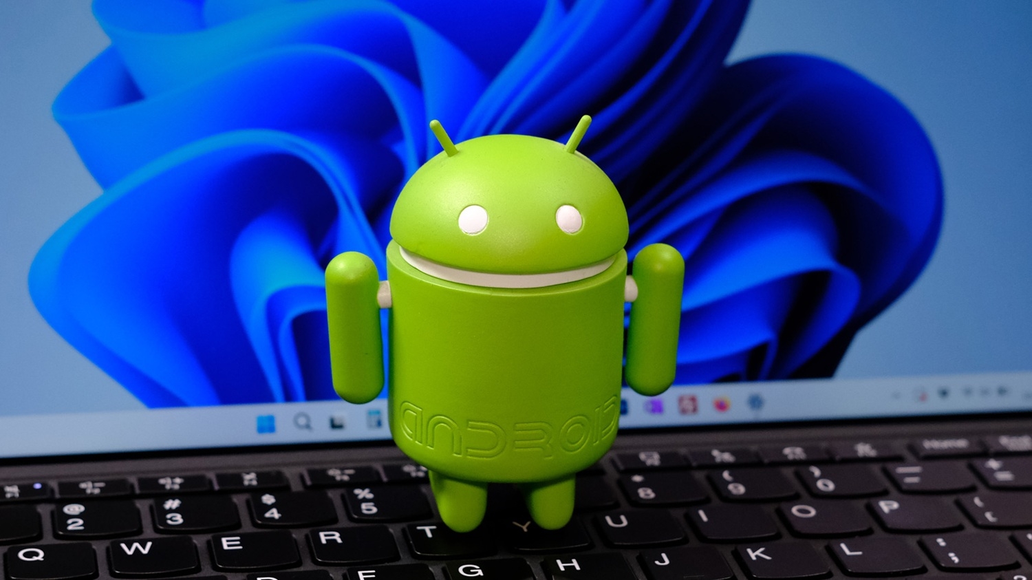 google-android-in-stolustu-komputerler-ucun-versiyasini-hazirlayir