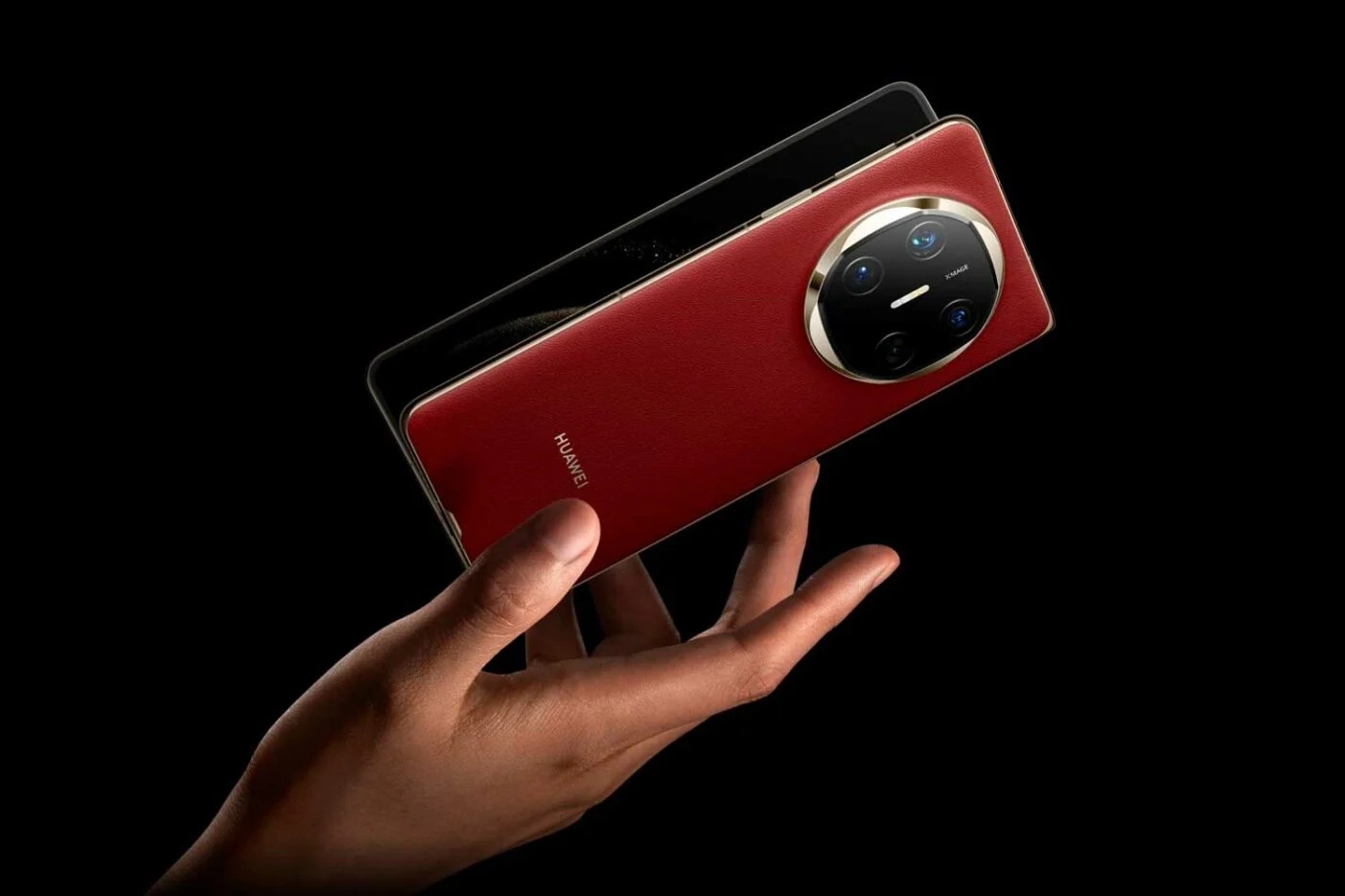 qatlana-bilen-huawei-mate-x7-nin-texniki-imkanlari-baresinde-ilk-melumatlar-verilib