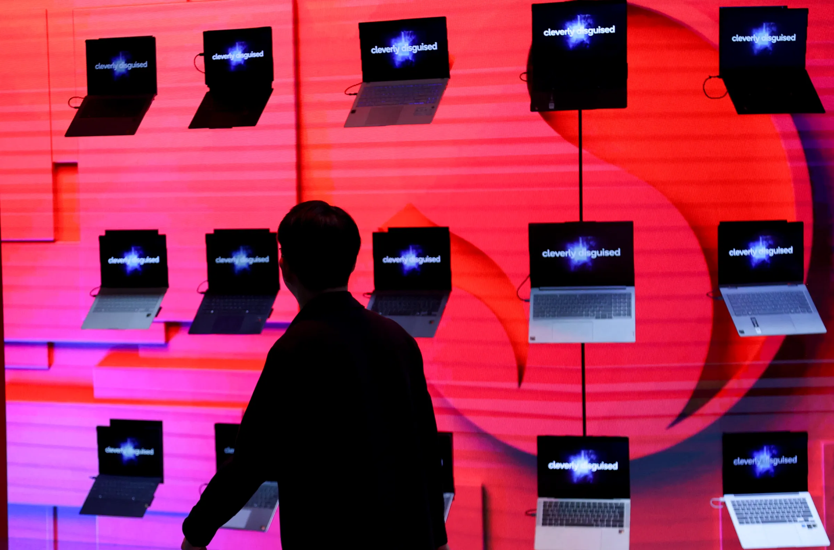 ai-yaddas-bohrani-pc-bazarini-silkeleyir