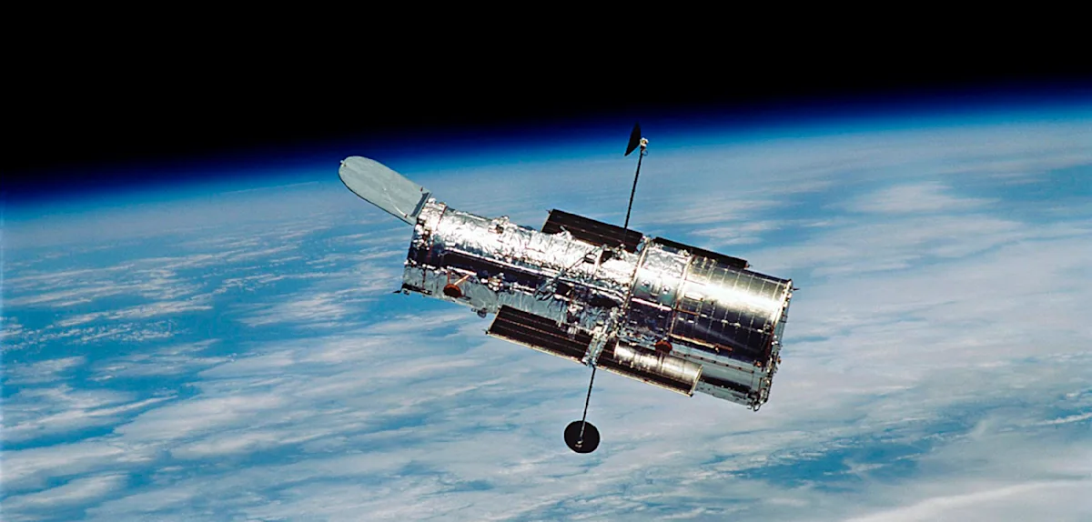 hubble-melumatlari-suni-intellektle-yeniden-kesf-edilir