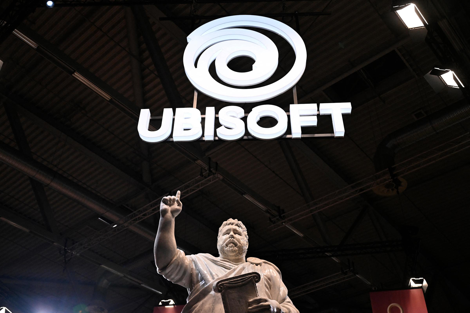 ubisoft-un-paris-ofisinde-isciler-tetil-elan-etdi