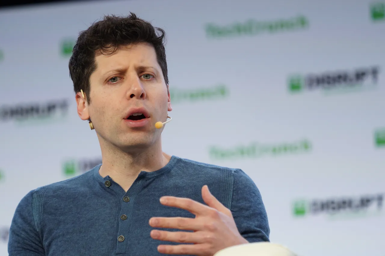 sam-altman-anthropic-in-super-bowl-reklamlarina-sert-reaksiya-verdi