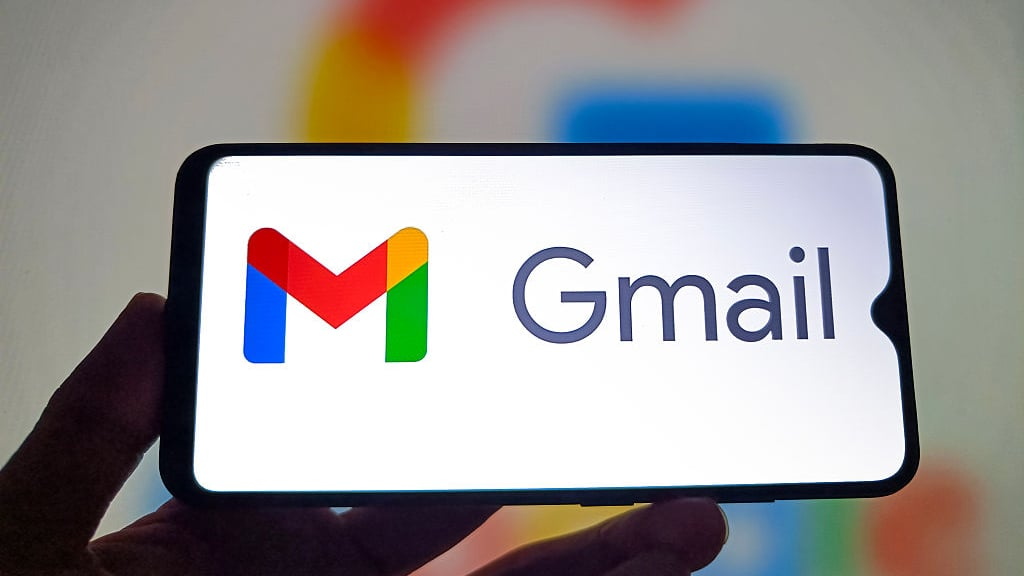 gmail-in-ai-komekcisi-artiq-sizin-yazi-uslubunuzu-oyrenir