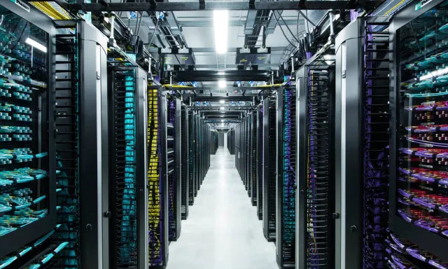 nyu-york-iri-data-merkezlerinin-tikintisini-muveqqeti-dayandirdi