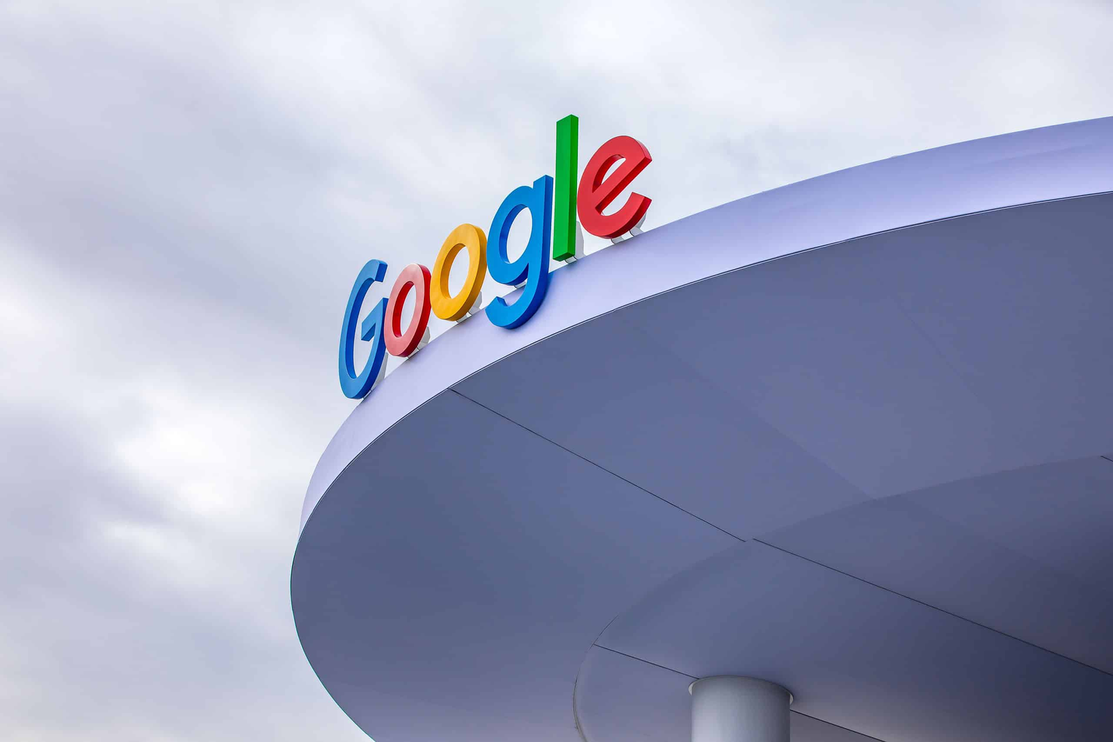isvecre-google-un-android-de-axtaris-secimini-niye-legv-etdiyini-arasdirir