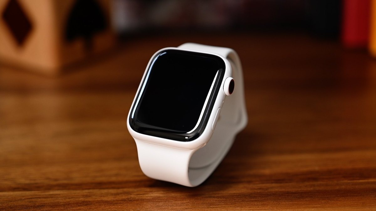 apple-keramika-korpuslu-apple-watch-u-geri-qaytara-biler