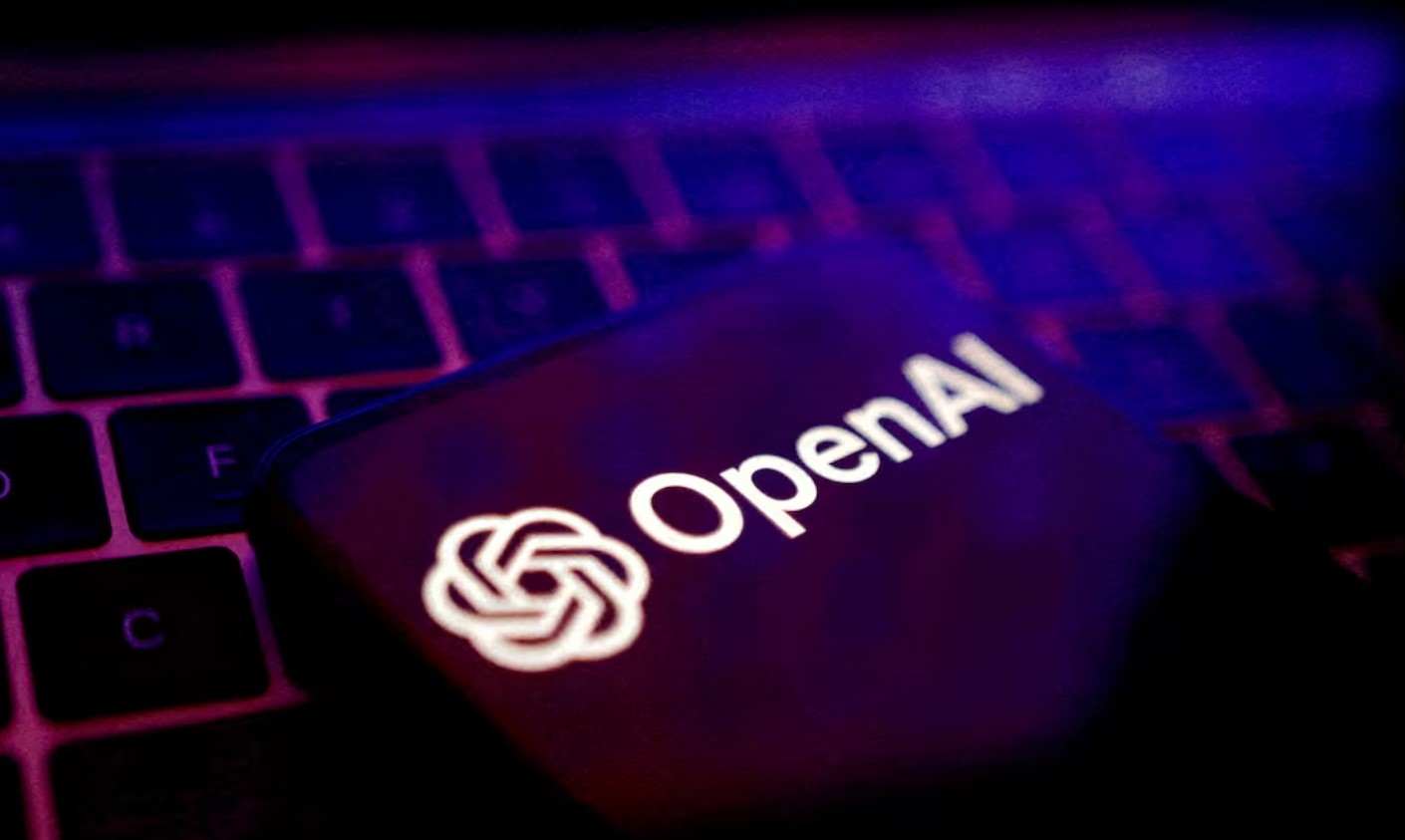 OpenAI BƏƏ-də məlumat emalı mərkəzinin inşasını nəzərdən keçirir