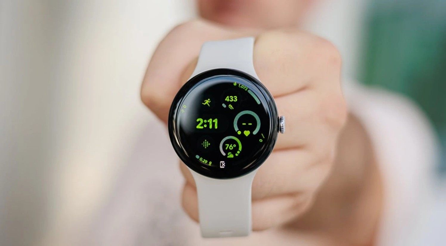 google-pixel-watch-4-agilli-saatinin-yeni-render-fotolari-ortaya-cixib