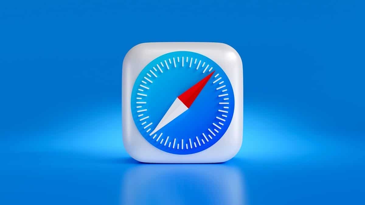 ekspert-safari-de-askar-etdiyi-ciddi-bosluga-gore-apple-dan-cemi-1000-mukafat-alib