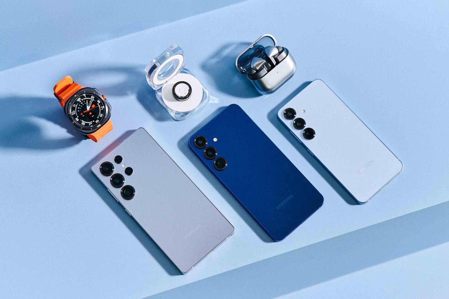 oz-smartfonlarini-ferdi-sekilde-istehsal-eden-yegane-sirket-samsung-olaraq-qaldi
