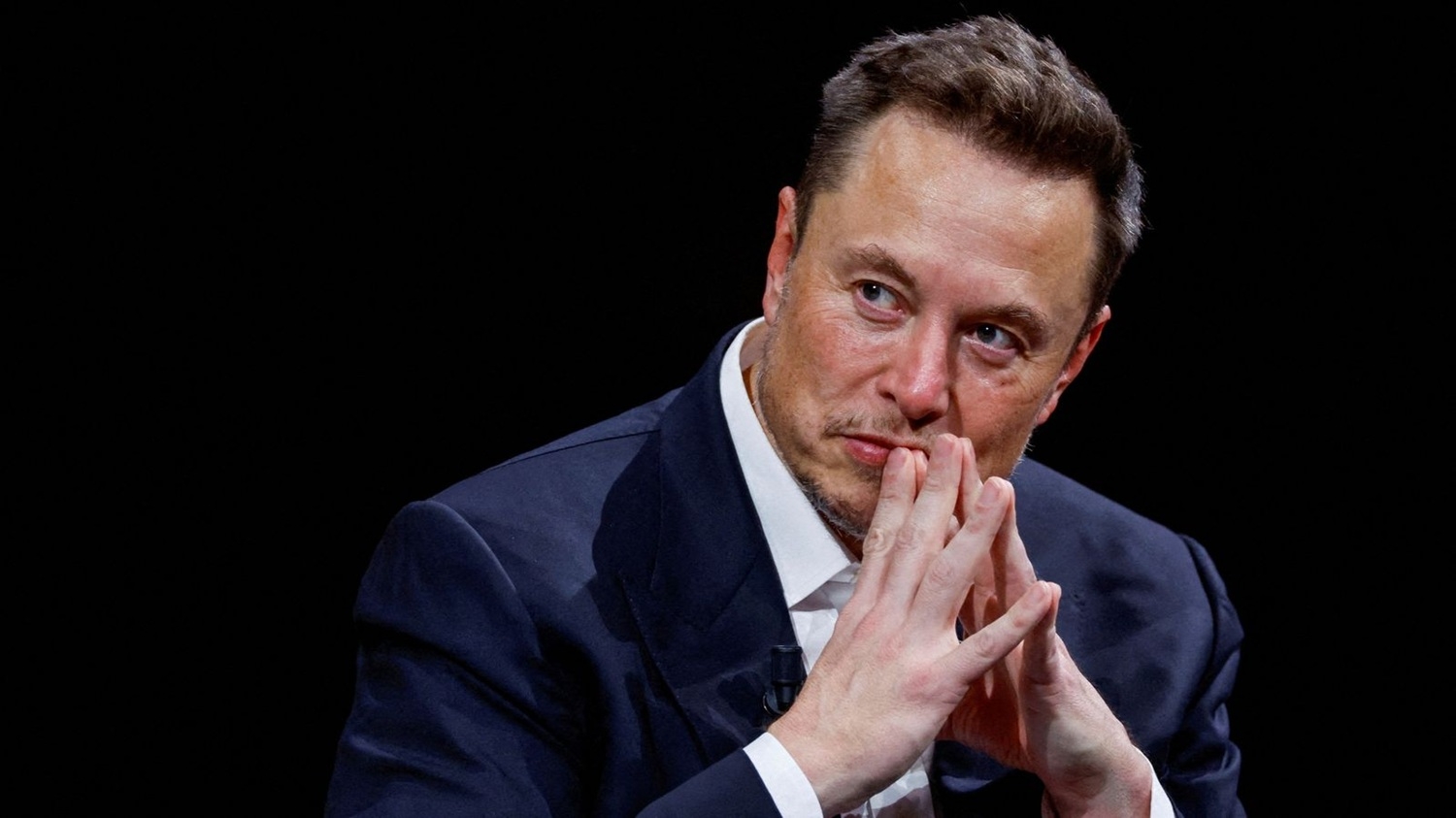 elon-musk-robot-prdusuna-guclu-nezareti-elde-etmek-isteyir