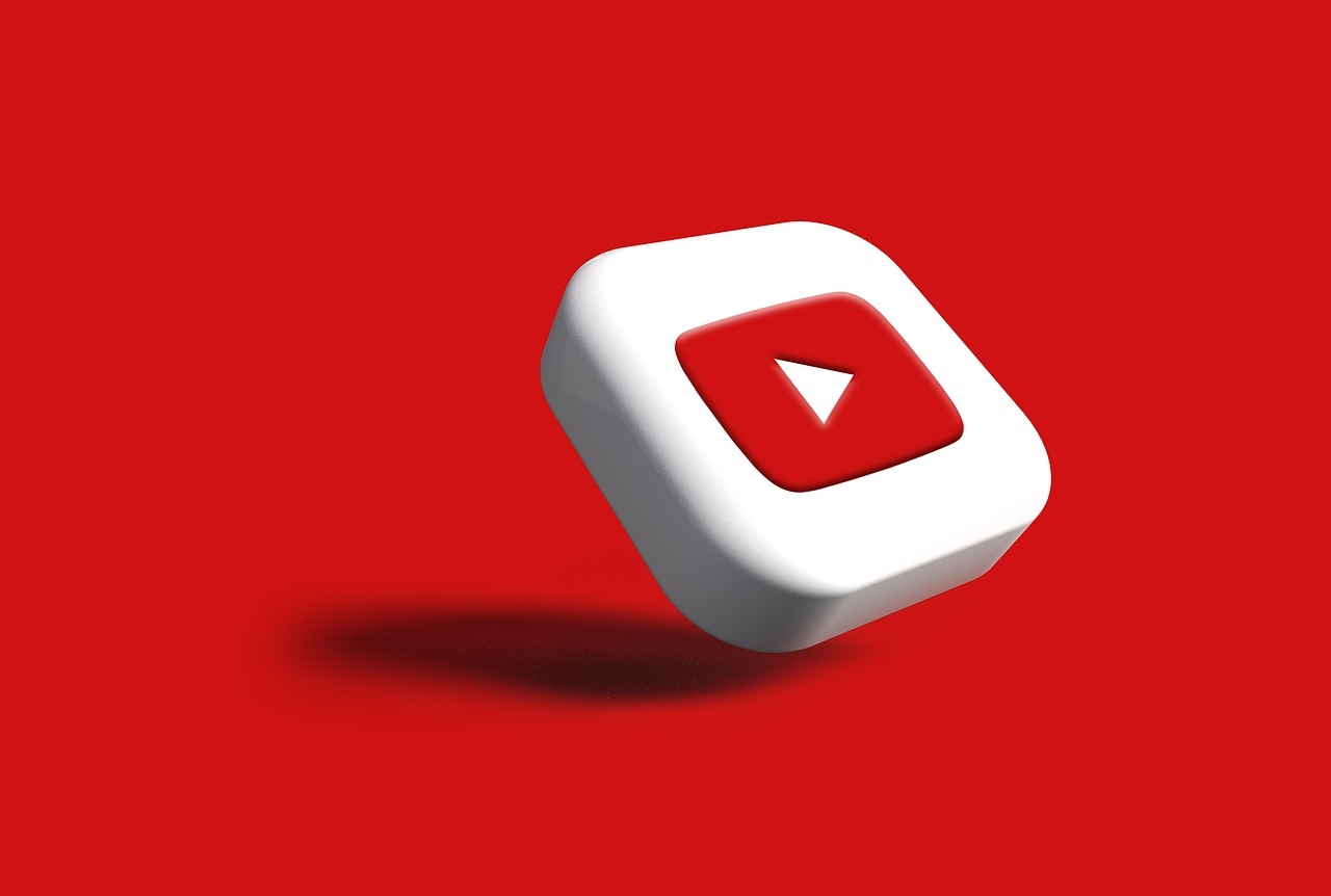 youtube-istifadecilere-bir-nece-saatliq-reklam-elanlari-sergilemeye-baslayib