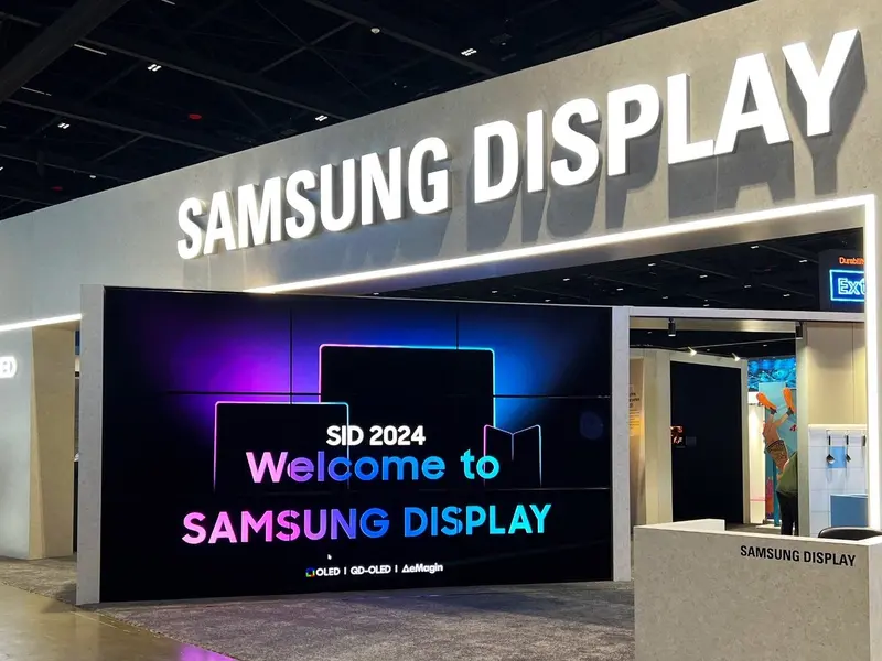 samsung-oled-i-evez-eden-dunyanin-ilk-qd-led-ekran-panelini-teqdim-edib