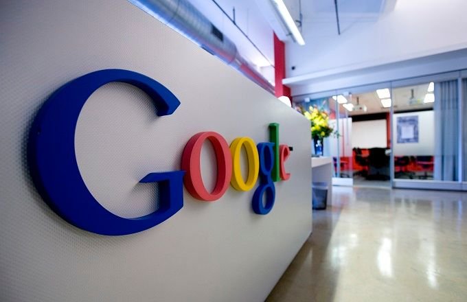 google-etiraf-etdi--melumatlari-paylayir